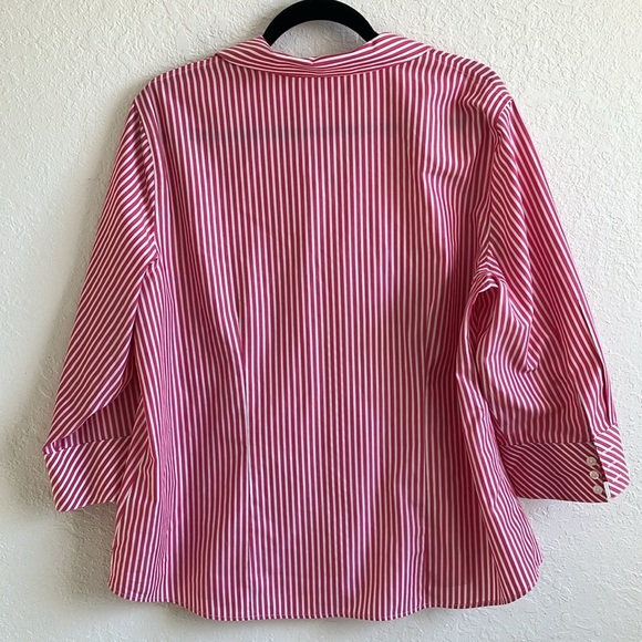 Chicos Pink and White Striped Collared Button Down Size 3 100% cotton no iron - Picture 10 of 11